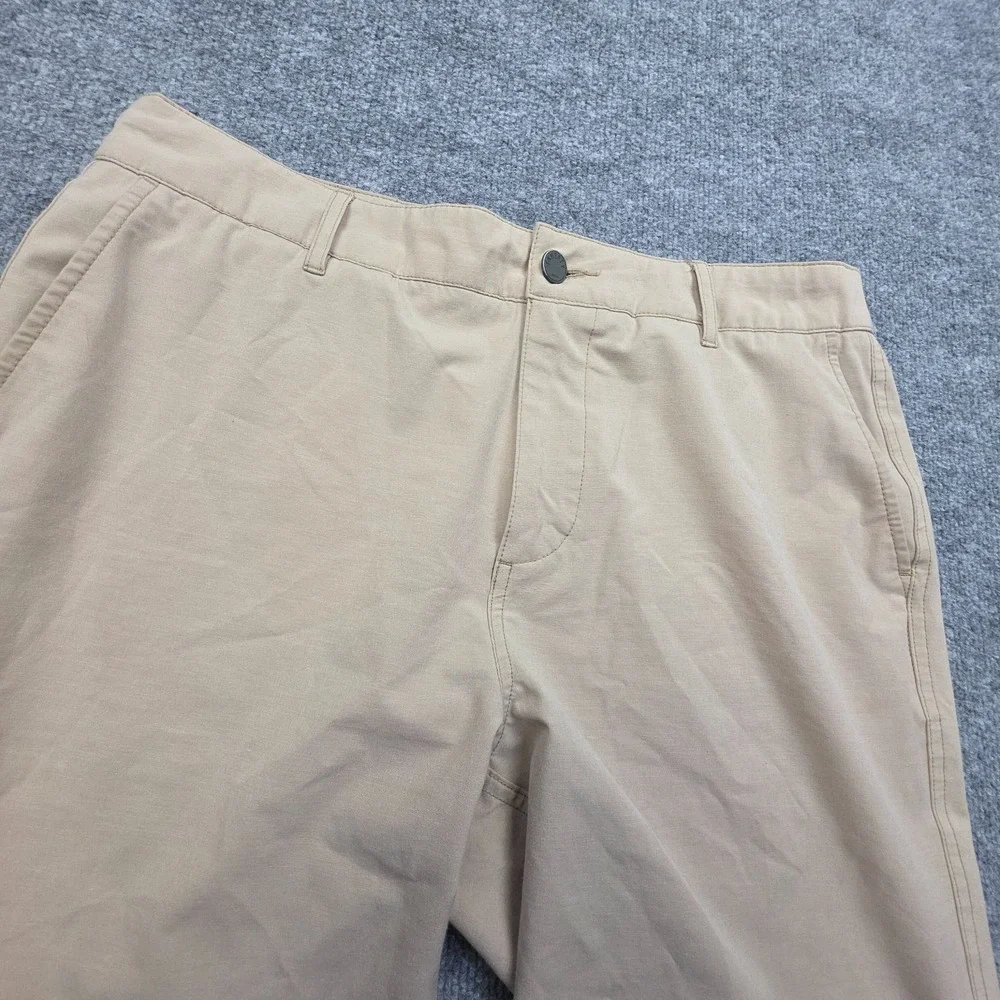 Faherty All Day Shorst Men's 32 x 9 Beige